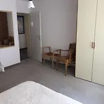 Innenstadt דירה